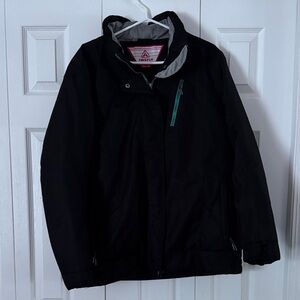 Firefly Women's Black Ski Jacket Size XXL. In excellent condition.